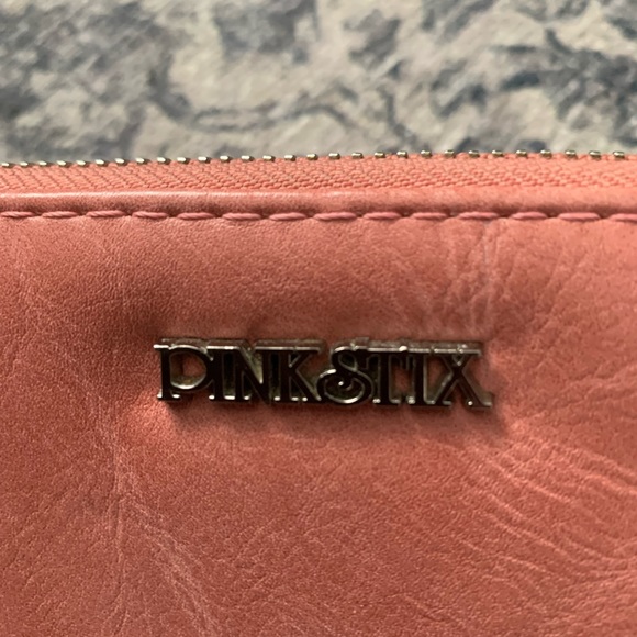 PINKSTIX crossbody / wallet on a string - Picture 6 of 8